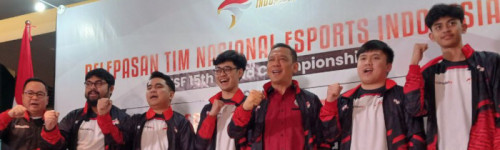 PB ESI Lepas Timnas Esports IESF 2023 Rumania dan Pemberian Bonus kepada Atlet Berprestasi